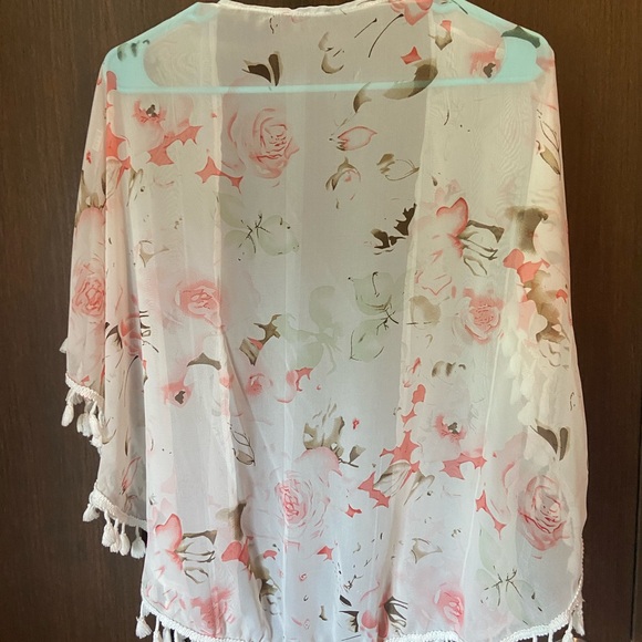 Cute kimono - Picture 2 of 2